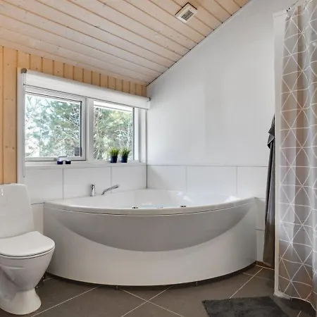 Holiday Dorotej - 500m From The Sea In Djursland And Mols By Interhome Holiday home Glesborg
